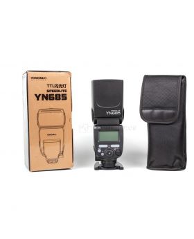 YONGNUO  YN685 TTL SPEEDLITE Flash With High Speed Sync Up to 1/8000